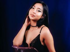 EmmaLopez - female with brown hair and  big tits webcam at LiveJasmin