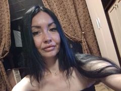 EmmaWinslet - female with black hair and  small tits webcam at LiveJasmin