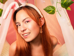 EmmaMonnet from LiveJasmin