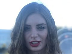 EmmaFoxi - female with red hair and  big tits webcam at LiveJasmin