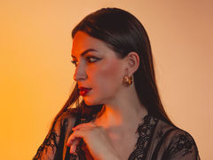 EmmaVel from LiveJasmin