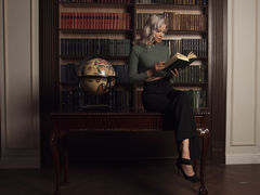 EmmiMills - blond female webcam at LiveJasmin