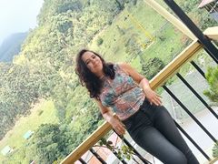 EmmyGreys from LiveJasmin