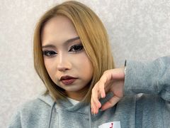 EmmyPaskow - blond female webcam at LiveJasmin