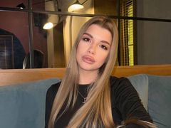 EmmyRamsdell from LiveJasmin