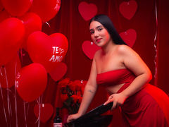 EmyTaylorr from LiveJasmin