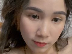 MiaJan - blond female with  big tits webcam at LiveJasmin