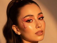 EpifaniaDubuc - female with brown hair and  big tits webcam at LiveJasmin