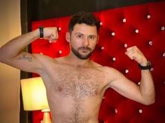 ErickThomas from LiveJasmin