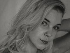 EsmiStewart from LiveJasmin