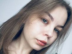 EstellDubiansky - female with red hair webcam at LiveJasmin