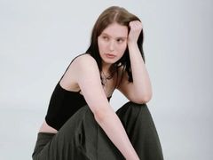 EugenieMcWard from LiveJasmin