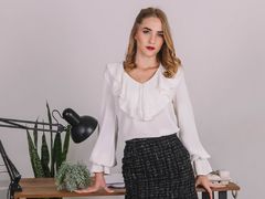 EvaGibsy - blond female webcam at LiveJasmin