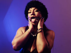 EvaChastens - female with brown hair and  big tits webcam at LiveJasmin