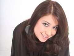 EvaClak - female with brown hair and  big tits webcam at LiveJasmin