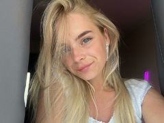 AsiaHarper from LiveJasmin