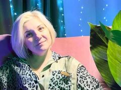 EvaEvals - blond female webcam at LiveJasmin