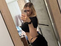 EvaLaurenta from LiveJasmin