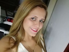 EvaLaurenti - female with brown hair webcam at LiveJasmin