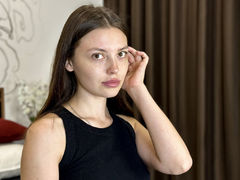 EvaLevi - female with red hair webcam at LiveJasmin