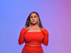 EvaMaylis - female with brown hair webcam at LiveJasmin