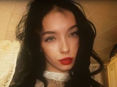 EvaPerelite from LiveJasmin