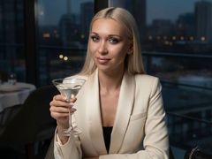 EvaVritz - blond female with  small tits webcam at LiveJasmin