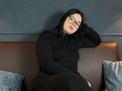 EvaWildrose - female with black hair webcam at LiveJasmin