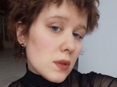 EveleenBrown - female with brown hair and  big tits webcam at LiveJasmin