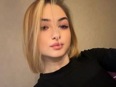 EvelinaKitty - blond female webcam at LiveJasmin