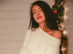 EvelineLure - female with black hair webcam at LiveJasmin