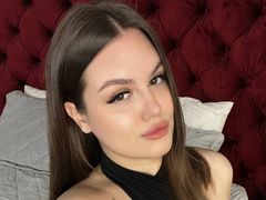 Evelona from LiveJasmin