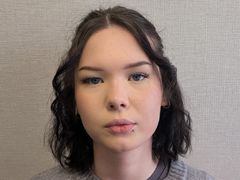 EvelynGas from LiveJasmin