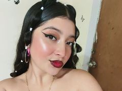 EvelynJey from LiveJasmin