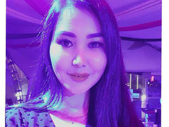 Evelynlily from LiveJasmin