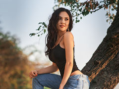 GuiltySecretX - female with brown hair and  big tits webcam at LiveJasmin