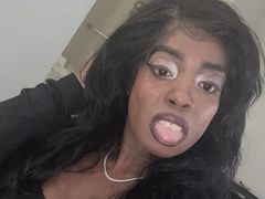 Everythingthick - female webcam at LiveJasmin