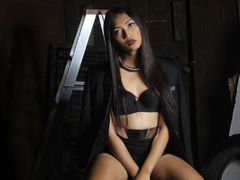 ExoticSexQueen - shemale with black hair webcam at LiveJasmin