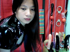 ExtreamSlutty - female with black hair webcam at LiveJasmin