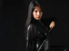 ExtreamSlutty - female with black hair webcam at LiveJasmin