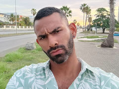 EzeDavid from LiveJasmin