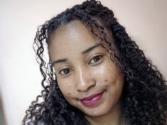 FarasoaMariela from LiveJasmin