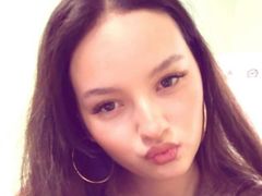 FatimahAmargo - female with brown hair webcam at LiveJasmin