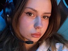 FayeWarmy from LiveJasmin