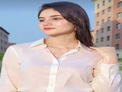 FerryAlizh from LiveJasmin