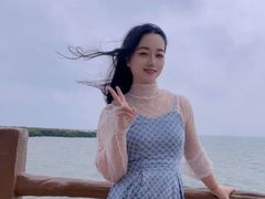 feier - female with black hair and  big tits webcam at LiveJasmin