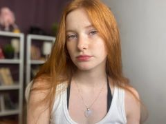 FiaMoor - female with red hair and  small tits webcam at LiveJasmin