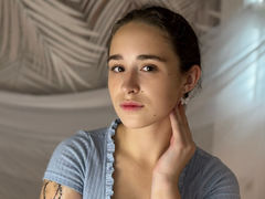 FleurLacroix from LiveJasmin