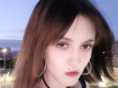 FloraClem from LiveJasmin