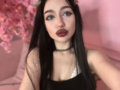 FloraPita from LiveJasmin